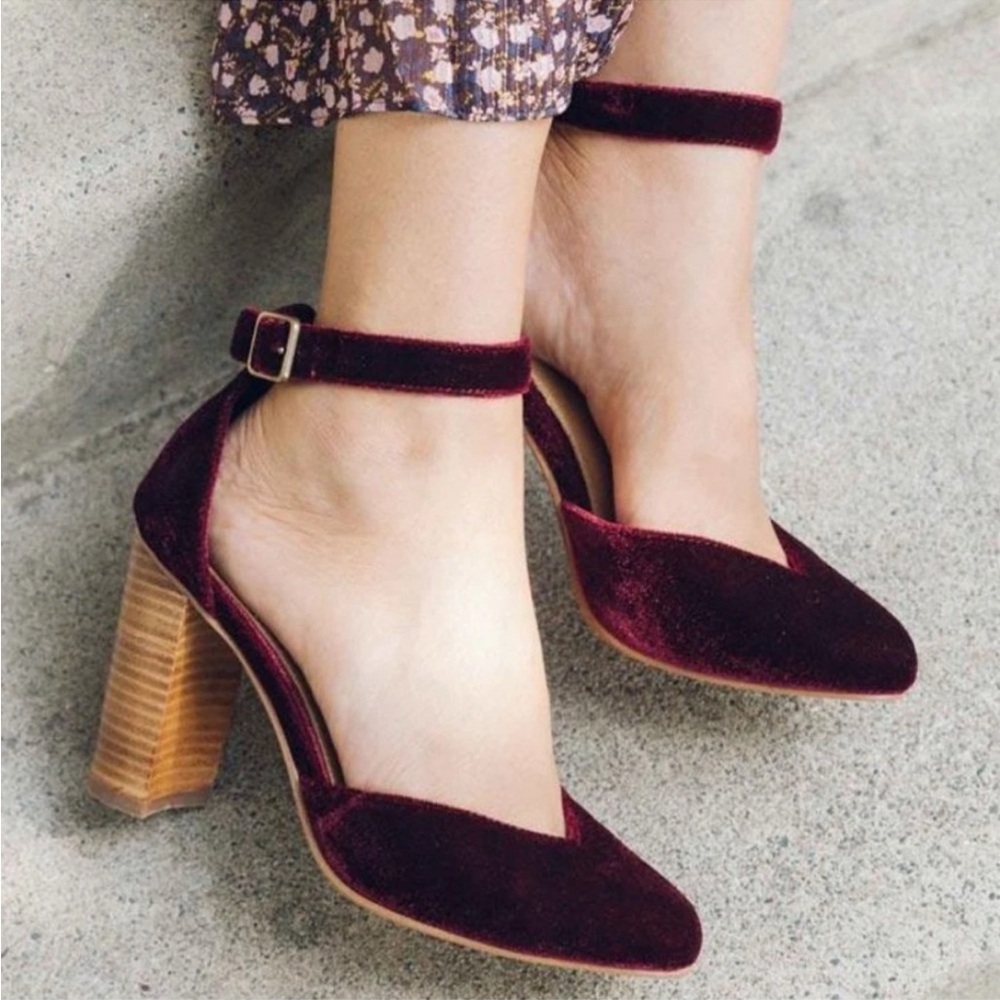 Soludos Burgundy Velvet Heels